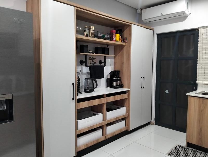 To Let 3 Bedroom Property for Rent in Malvern KwaZulu-Natal