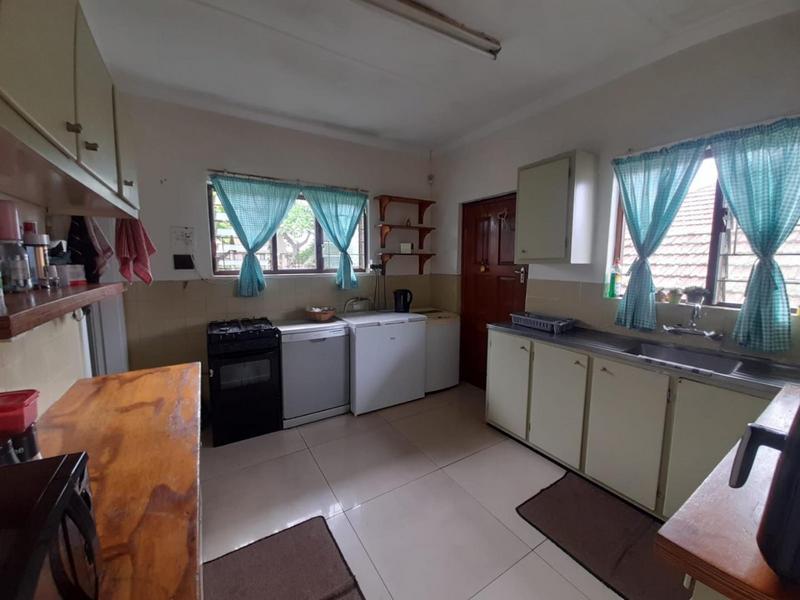 2 Bedroom Property for Sale in Durban North KwaZulu-Natal