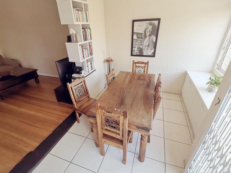 2 Bedroom Property for Sale in Morningside KwaZulu-Natal