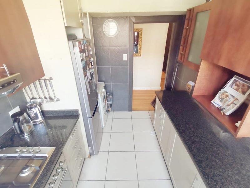 2 Bedroom Property for Sale in Morningside KwaZulu-Natal