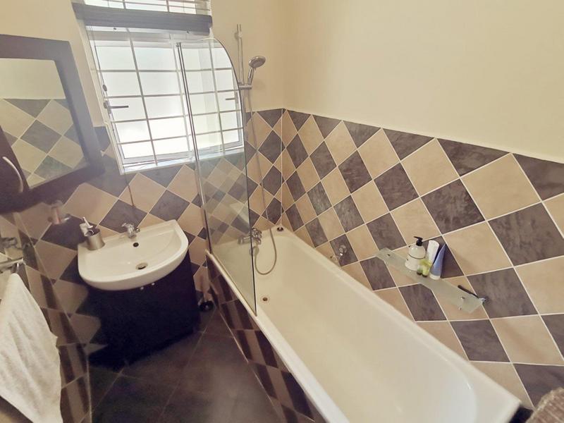 2 Bedroom Property for Sale in Morningside KwaZulu-Natal