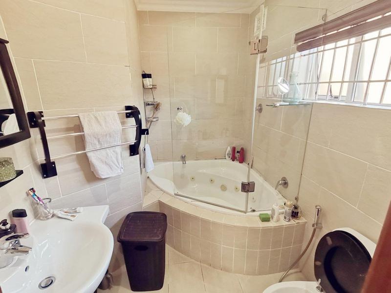 3 Bedroom Property for Sale in Overport KwaZulu-Natal