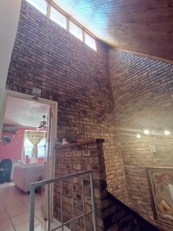 3 Bedroom Property for Sale in Reservoir Hills KwaZulu-Natal