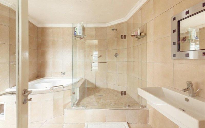 4 Bedroom Property for Sale in Reservoir Hills KwaZulu-Natal