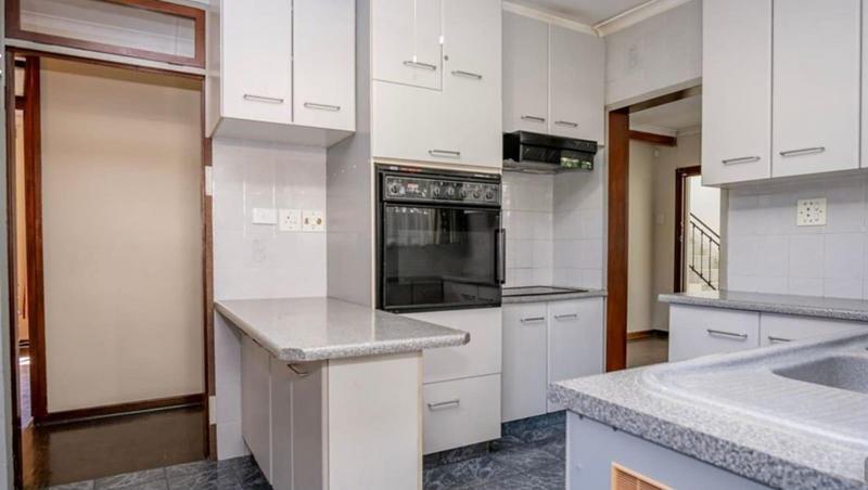 10 Bedroom Property for Sale in Reservoir Hills KwaZulu-Natal