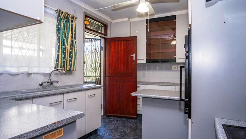 10 Bedroom Property for Sale in Reservoir Hills KwaZulu-Natal