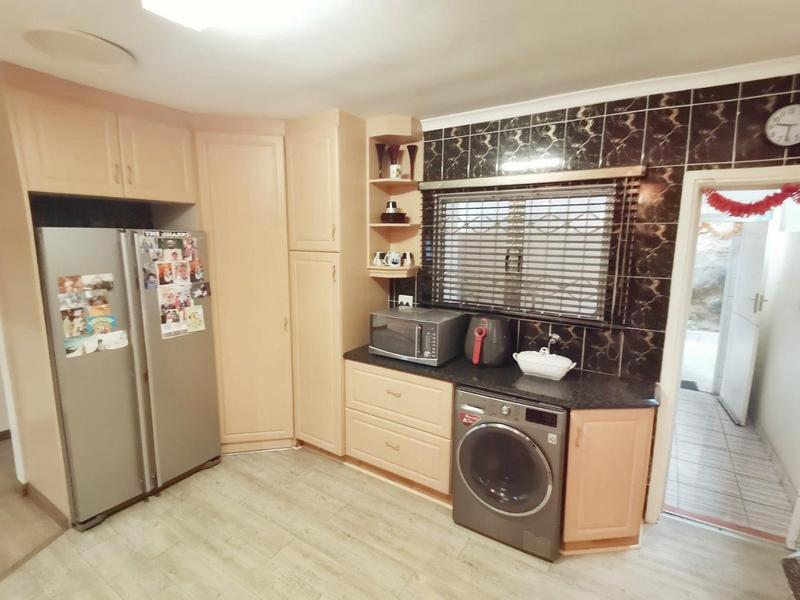 3 Bedroom Property for Sale in Reservoir Hills KwaZulu-Natal