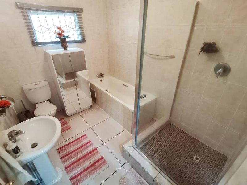 3 Bedroom Property for Sale in Reservoir Hills KwaZulu-Natal