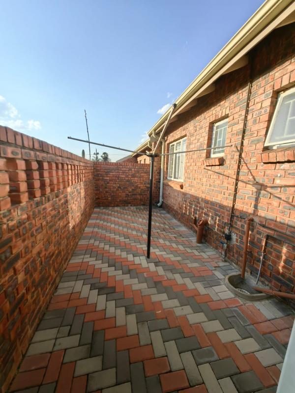 3 Bedroom Property for Sale in Newcastle KwaZulu-Natal