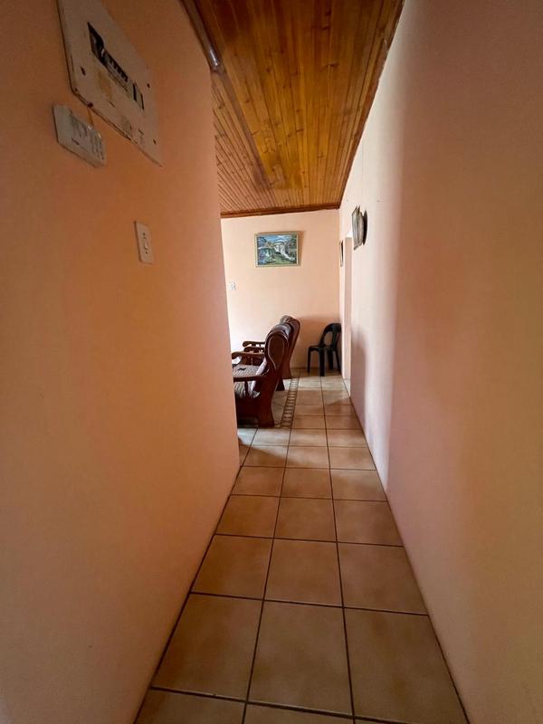 3 Bedroom Property for Sale in Glenwood KwaZulu-Natal