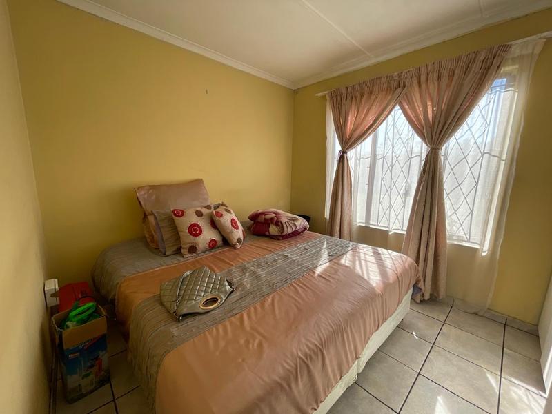 2 Bedroom Property for Sale in Panorama Gardens KwaZulu-Natal
