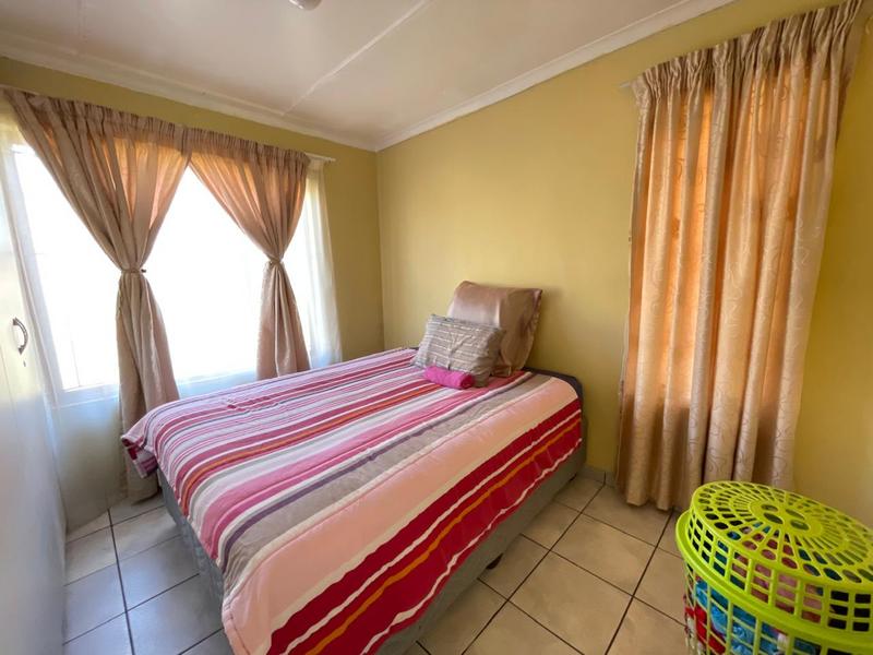 2 Bedroom Property for Sale in Panorama Gardens KwaZulu-Natal