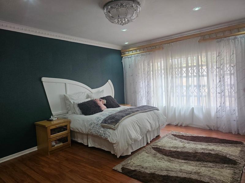 3 Bedroom Property for Sale in Kloof KwaZulu-Natal