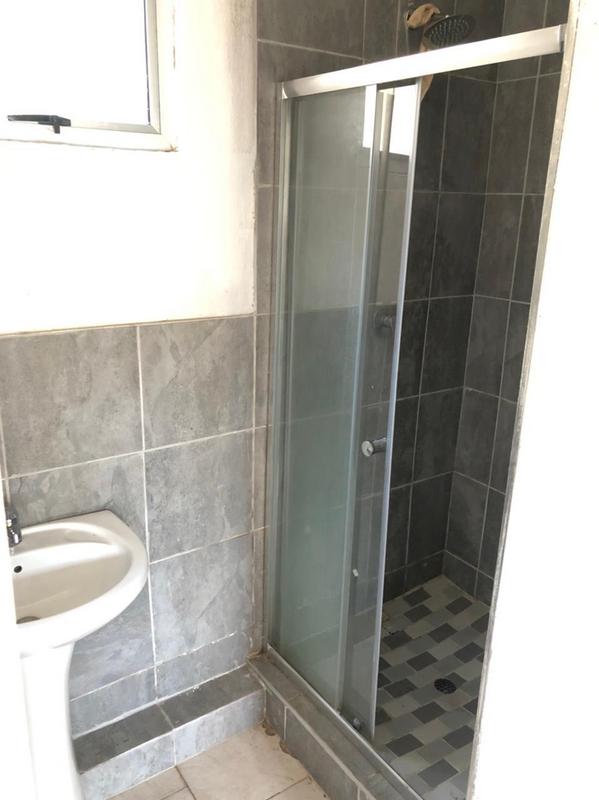 To Let 1 Bedroom Property for Rent in Westville KwaZulu-Natal