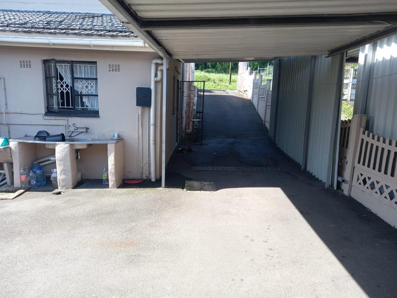 4 Bedroom Property for Sale in Havenside KwaZulu-Natal