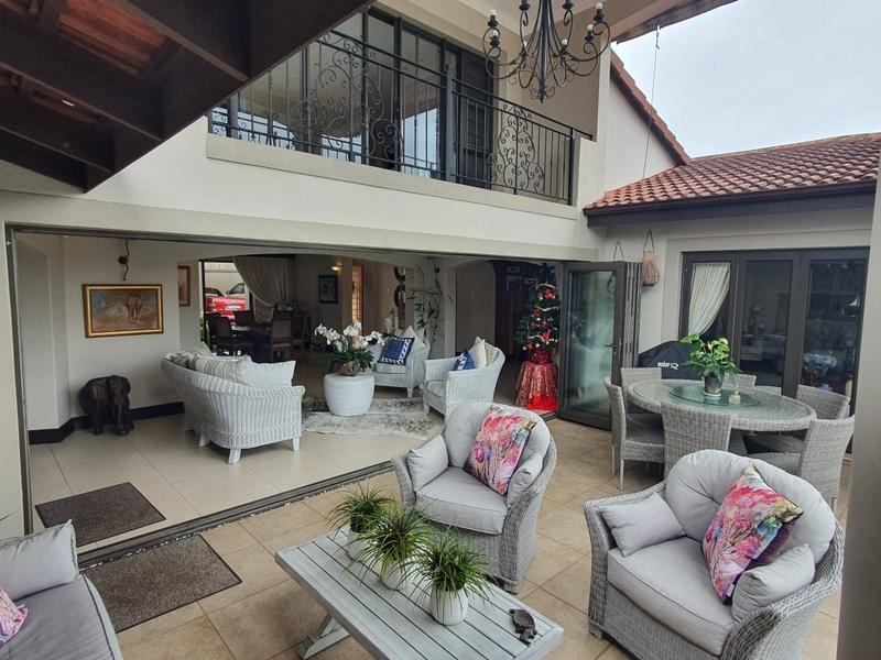 5 Bedroom Property for Sale in Umhlanga KwaZulu-Natal