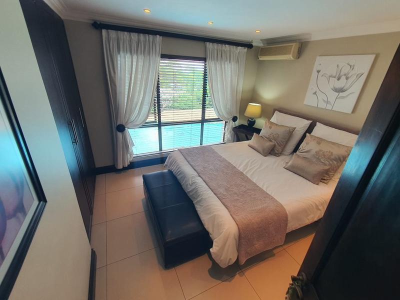 5 Bedroom Property for Sale in Umhlanga KwaZulu-Natal