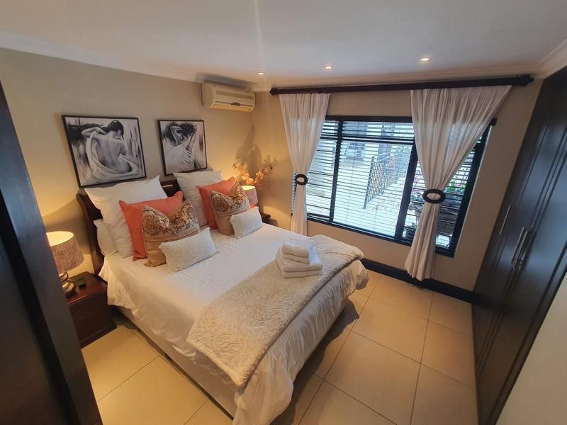 5 Bedroom Property for Sale in Umhlanga KwaZulu-Natal