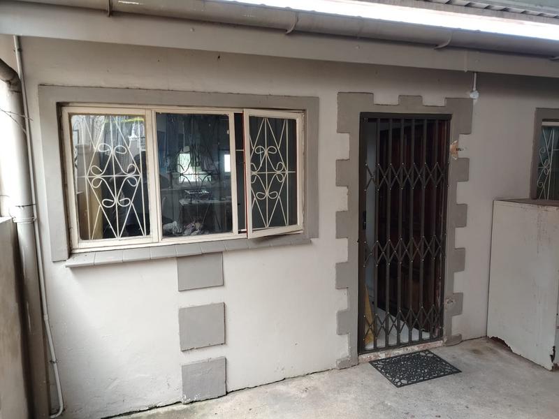 To Let 1 Bedroom Property for Rent in Sunford KwaZulu-Natal
