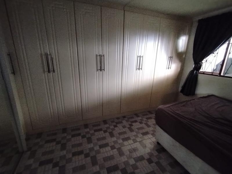 To Let 1 Bedroom Property for Rent in Sunford KwaZulu-Natal