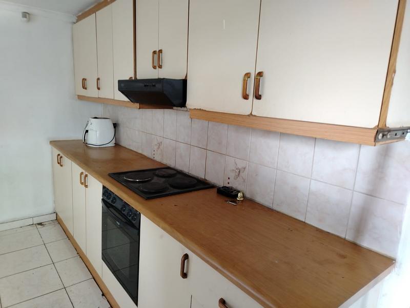 To Let 1 Bedroom Property for Rent in Sunford KwaZulu-Natal