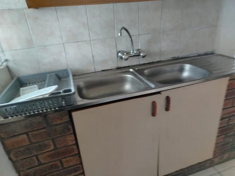 To Let 1 Bedroom Property for Rent in Sunford KwaZulu-Natal