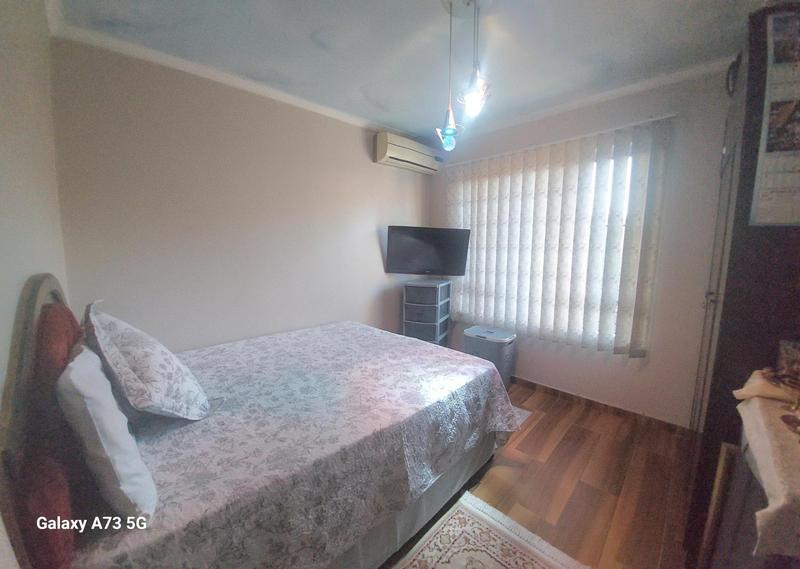 3 Bedroom Property for Sale in Glenwood KwaZulu-Natal