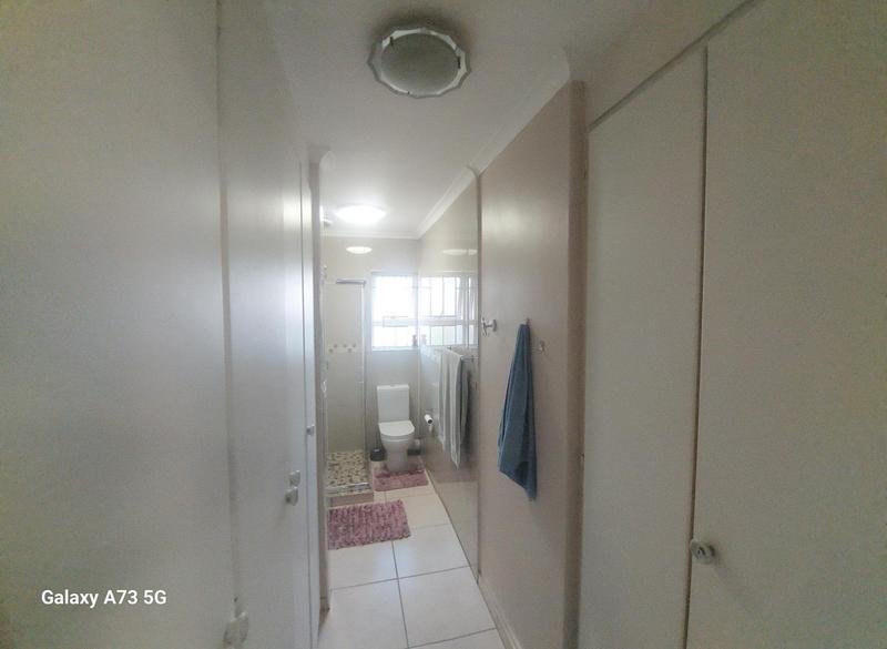 3 Bedroom Property for Sale in Glenwood KwaZulu-Natal