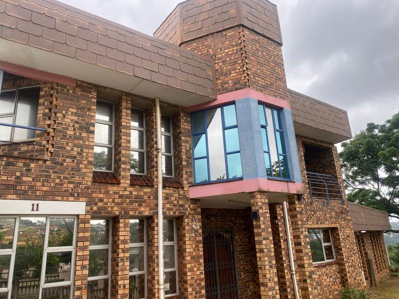 To Let 9 Bedroom Property for Rent in Reservoir Hills KwaZulu-Natal