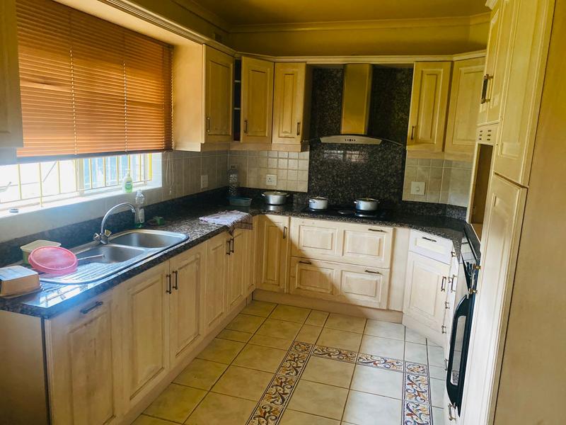 To Let 9 Bedroom Property for Rent in Reservoir Hills KwaZulu-Natal