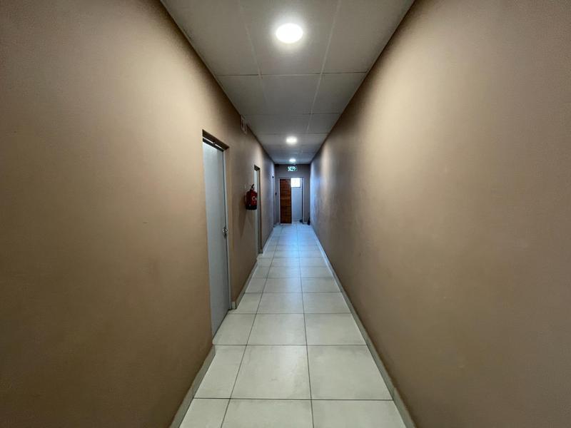 To Let 1 Bedroom Property for Rent in Berea KwaZulu-Natal