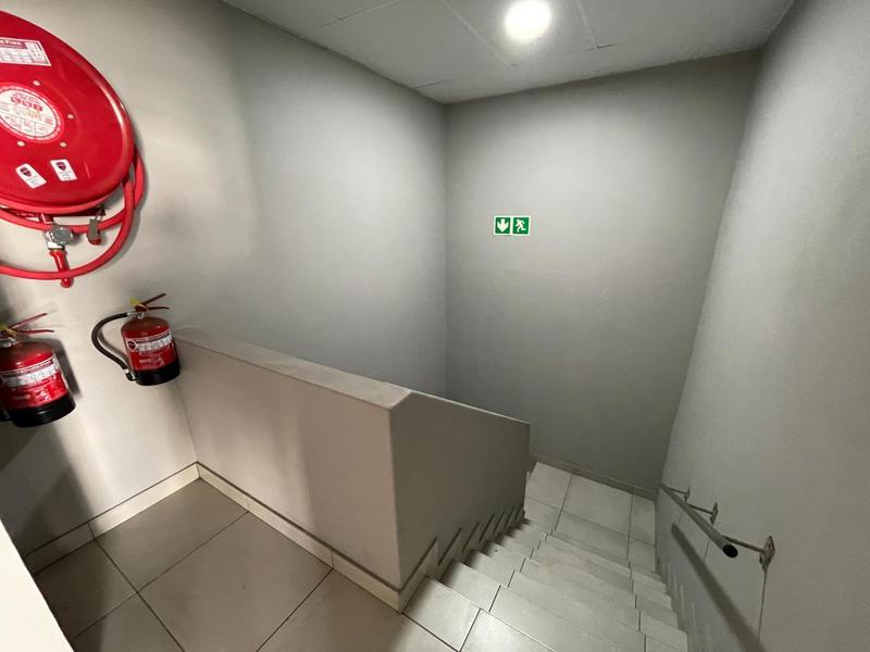 To Let 1 Bedroom Property for Rent in Berea KwaZulu-Natal