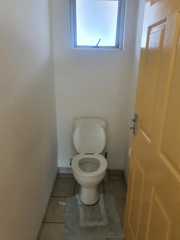 2 Bedroom Property for Sale in Woodhurst KwaZulu-Natal