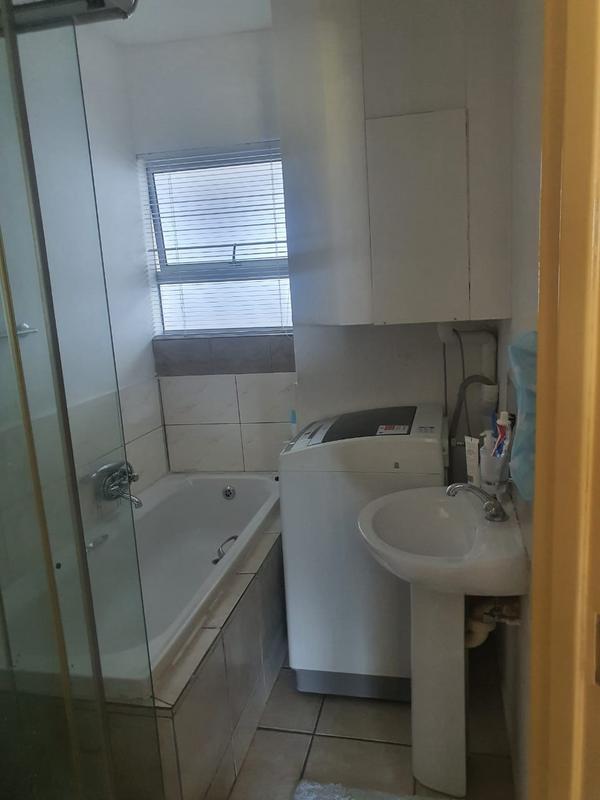 2 Bedroom Property for Sale in Woodhurst KwaZulu-Natal