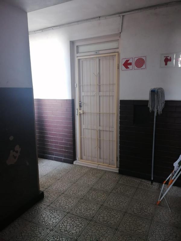 1 Bedroom Property for Sale in Durban Central KwaZulu-Natal