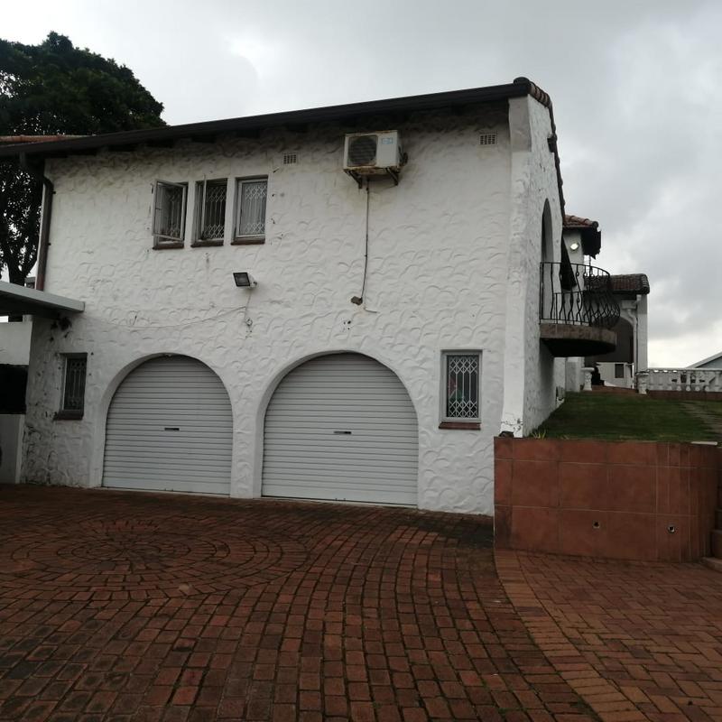 6 Bedroom Property for Sale in Escombe KwaZulu-Natal