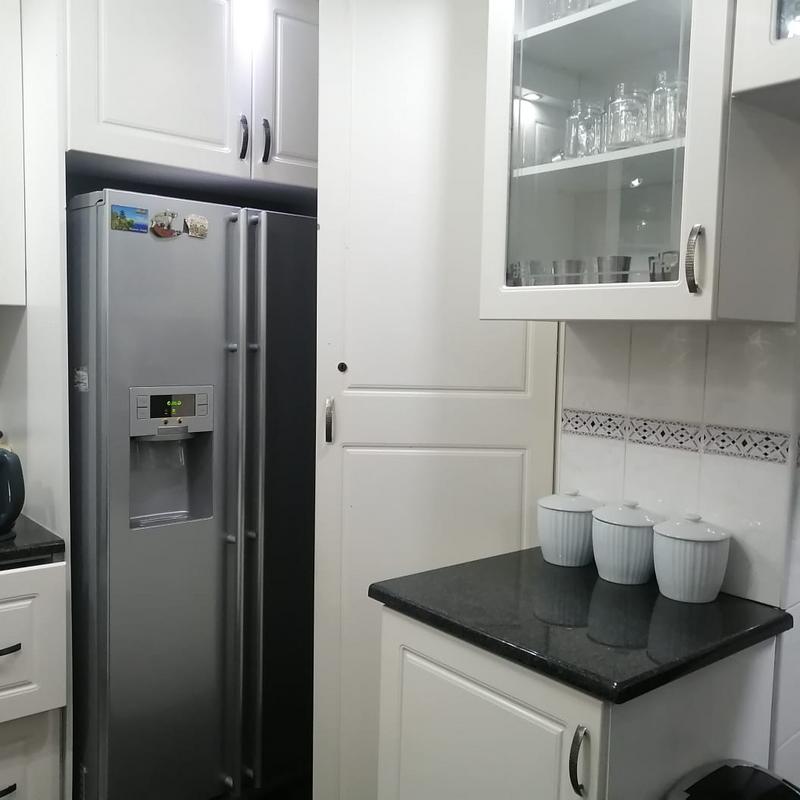 6 Bedroom Property for Sale in Escombe KwaZulu-Natal