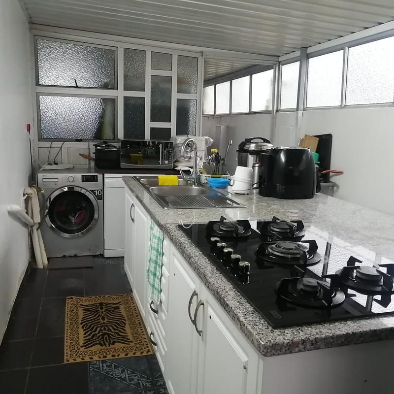 6 Bedroom Property for Sale in Escombe KwaZulu-Natal