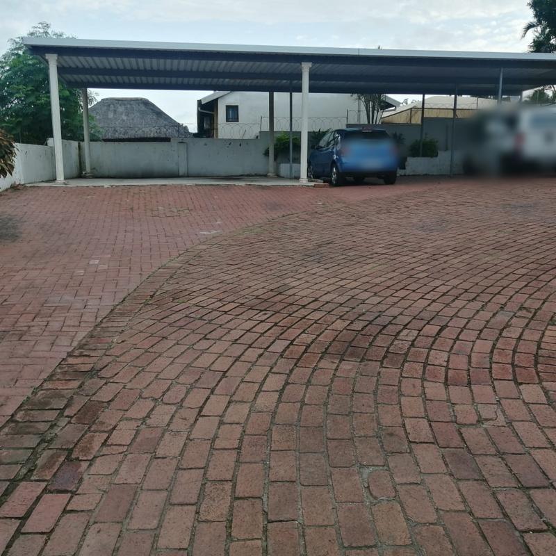 6 Bedroom Property for Sale in Escombe KwaZulu-Natal