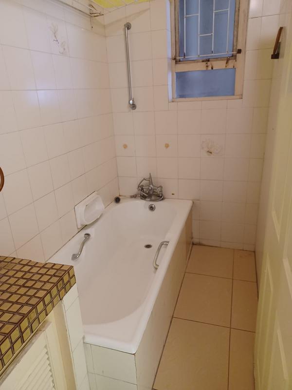 1 Bedroom Property for Sale in Durban Beach KwaZulu-Natal