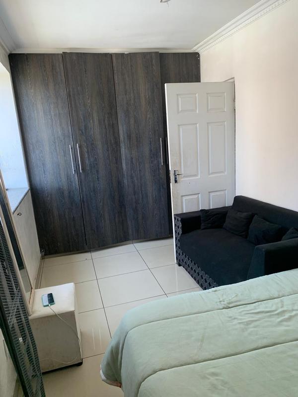 2 Bedroom Property for Sale in Durban Central KwaZulu-Natal