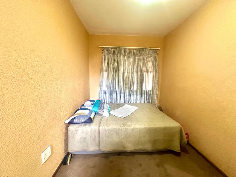 2 Bedroom Property for Sale in Montclair KwaZulu-Natal