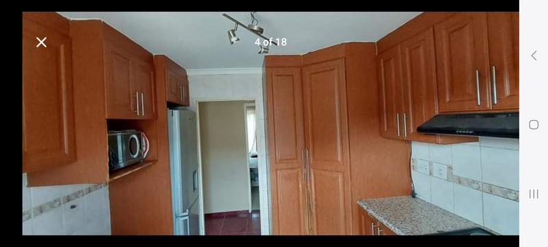 3 Bedroom Property for Sale in Panorama Gardens KwaZulu-Natal