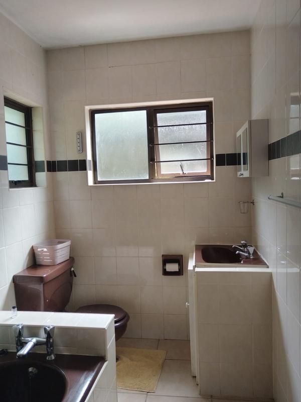 5 Bedroom Property for Sale in Widenham KwaZulu-Natal