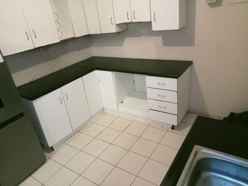 3 Bedroom Property for Sale in Kwandengezi KwaZulu-Natal