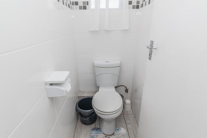 3 Bedroom Property for Sale in Amanzimtoti KwaZulu-Natal