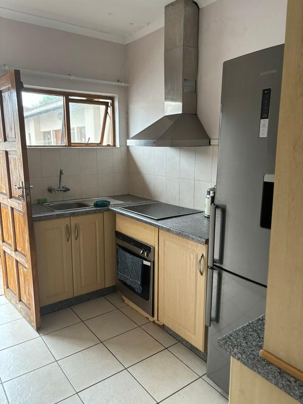 To Let 2 Bedroom Property for Rent in Richem KwaZulu-Natal
