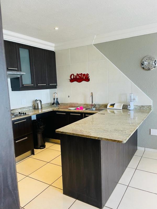 To Let 2 Bedroom Property for Rent in Margate KwaZulu-Natal