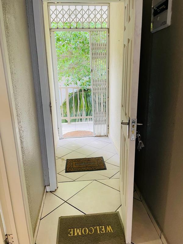 To Let 2 Bedroom Property for Rent in Margate KwaZulu-Natal