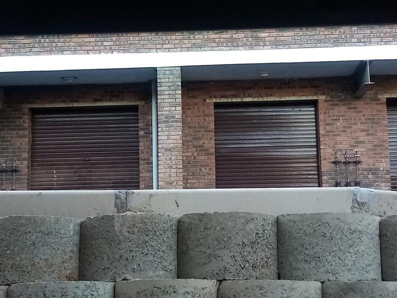 To Let 2 Bedroom Property for Rent in Amanzimtoti KwaZulu-Natal